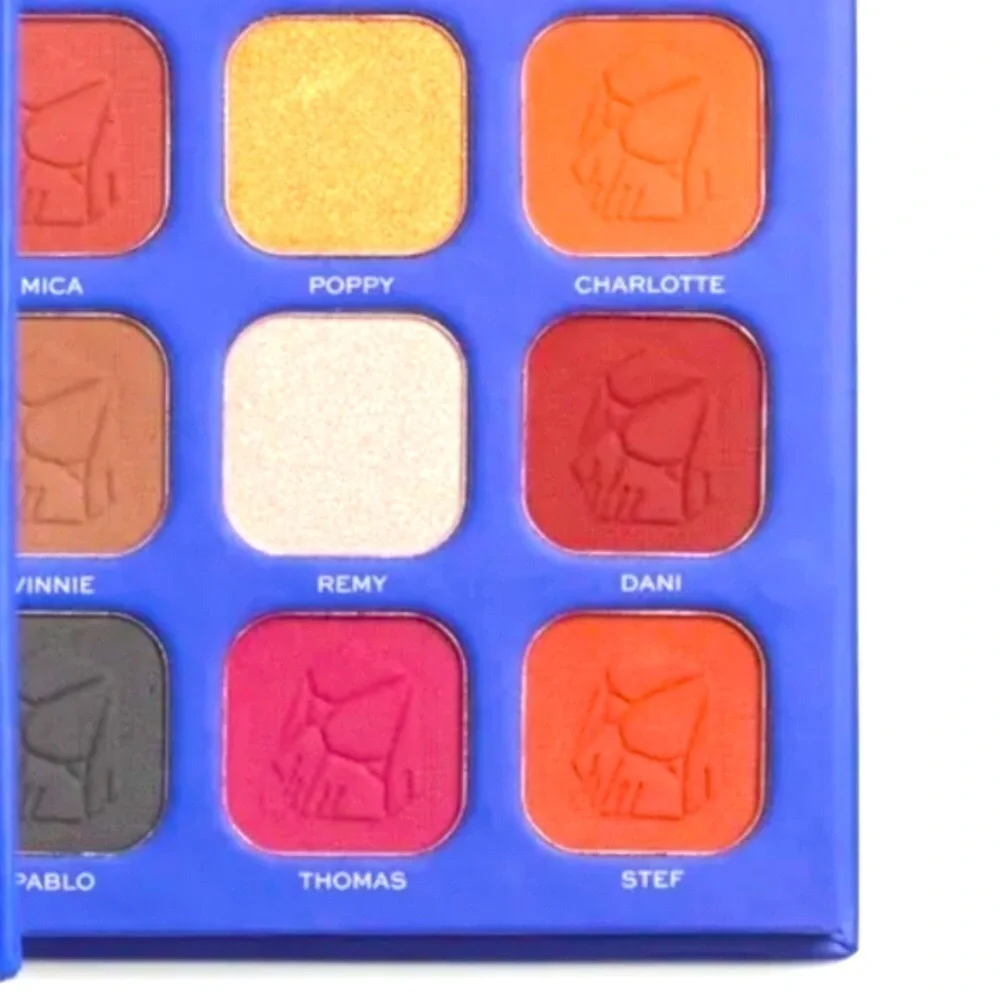 I Heart Revolution Naughty List Eyeshadow Palette